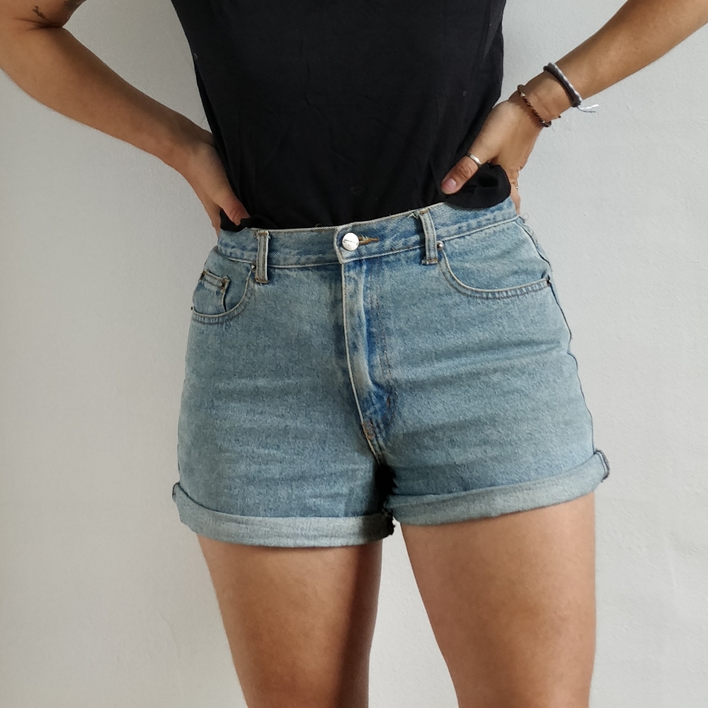 Vintage denim shorts 9 size